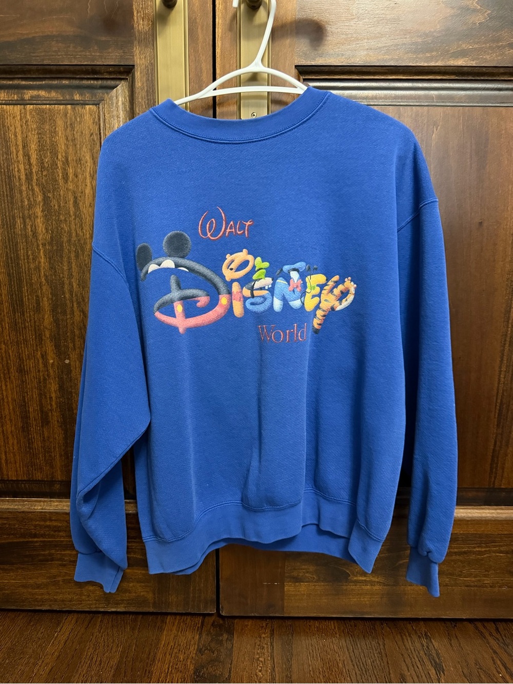Vintage 90s Walt Disney World Character Crewneck